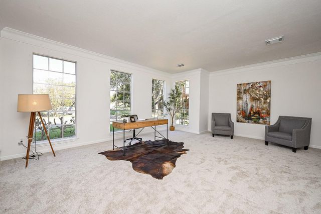 2111 Walnut Creek Drive, League City, TX 77573