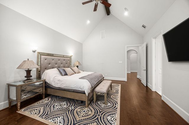 1355 Chippendale Road, Houston, TX 77018