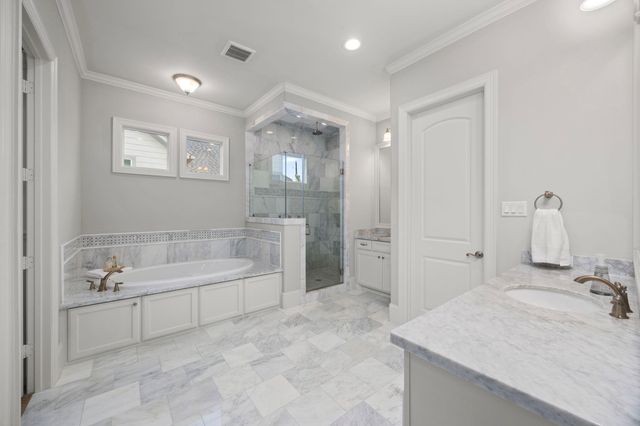 1355 Chippendale Road, Houston, TX 77018