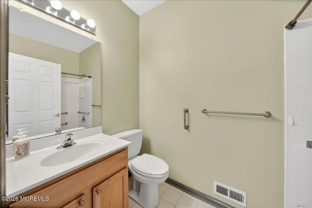 26 Florence Drive, Manchester, NJ 08759