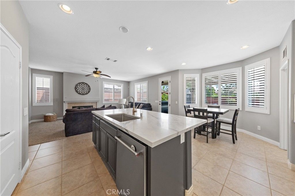Image 12 of property listing at 30541 Muir Court, Murrieta, CA 92563