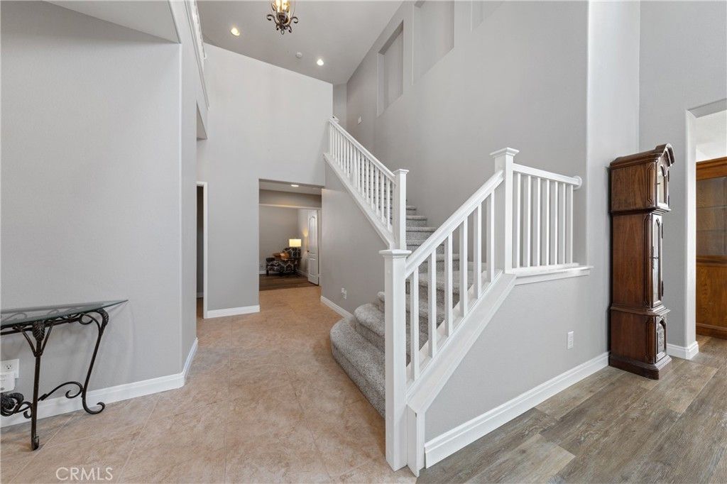 Image 5 of property listing at 30541 Muir Court, Murrieta, CA 92563