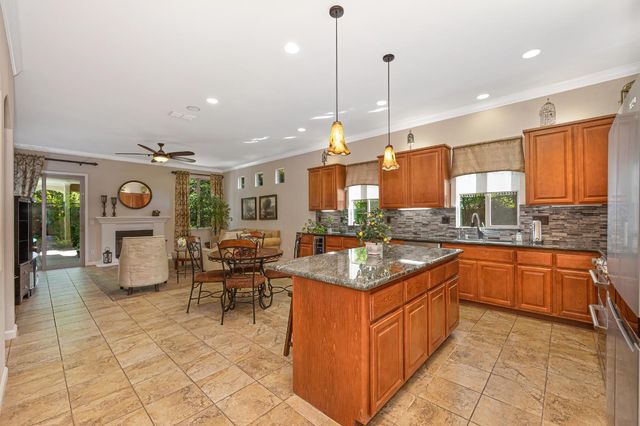 432 Mira Monte Ct, Roseville, CA 95747