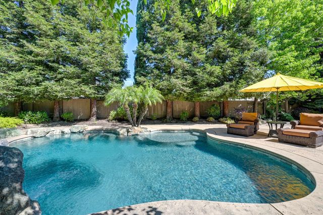 432 Mira Monte Ct, Roseville, CA 95747