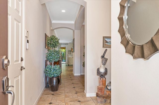 432 Mira Monte Ct, Roseville, CA 95747