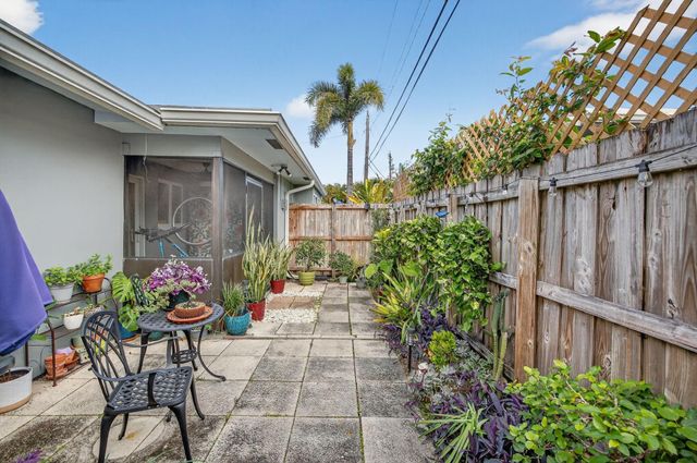 2608 NE 10th Avenue, Wilton Manors, FL 33334