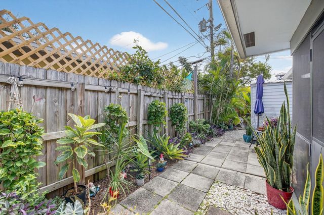 2608 NE 10th Avenue, Wilton Manors, FL 33334