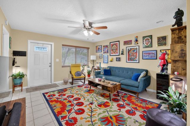 2608 NE 10th Avenue, Wilton Manors, FL 33334