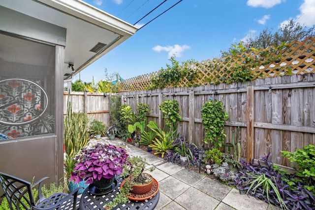 2608 NE 10th Avenue, Wilton Manors, FL 33334