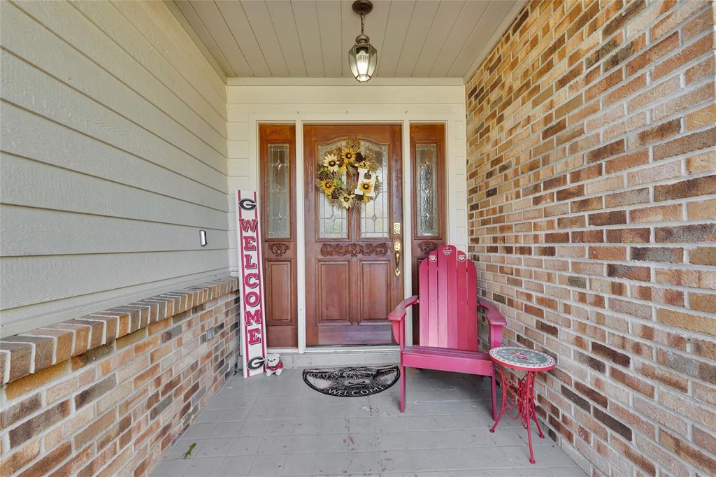 Image 2 of property listing at 3928 SE 14TH PLACE, Ocala, FL 34471