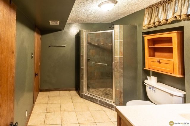 2918 N 65Th Street, Lincoln, NE 68507
