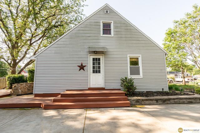 2918 N 65Th Street, Lincoln, NE 68507