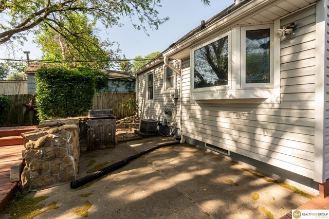 2918 N 65Th Street, Lincoln, NE 68507