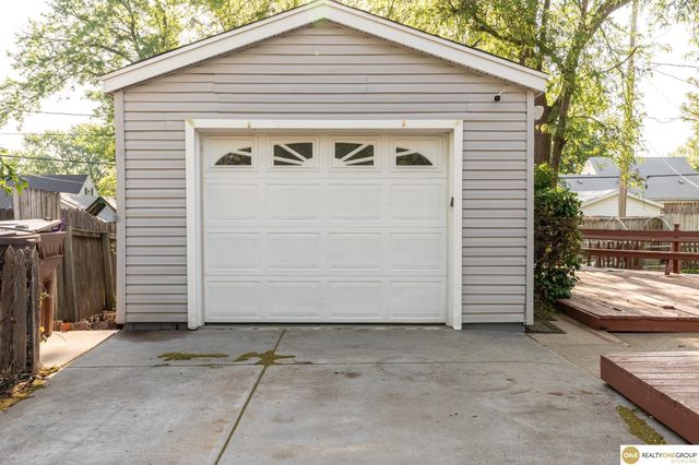 2918 N 65Th Street, Lincoln, NE 68507