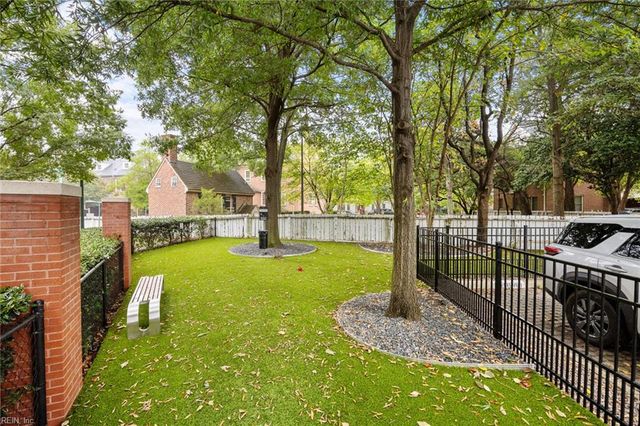 415 Saint Pauls Blvd Unit 309, Norfolk, VA 23510