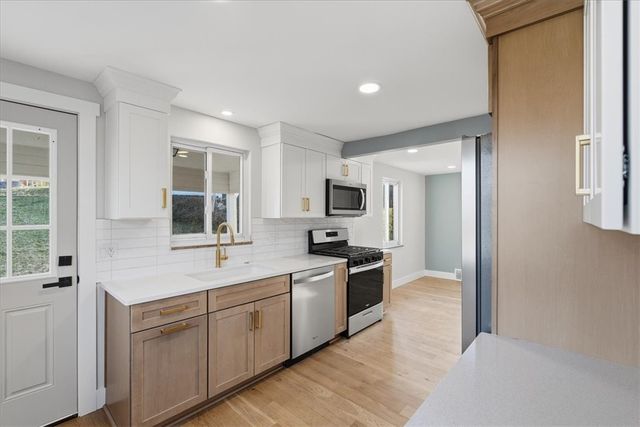 44 Ruthfred Drive, Upper St Clair, PA 15241