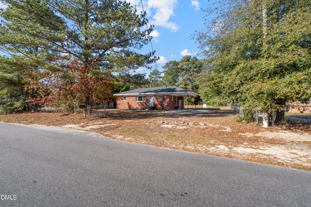 1546 Eloise Street, Fayetteville, NC 28311