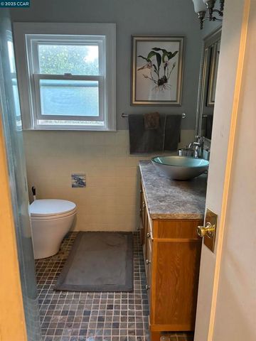 500 Pershing Drive, San Leandro, CA 94577