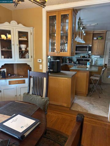 500 Pershing Drive, San Leandro, CA 94577