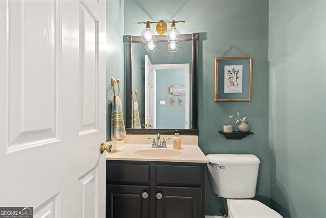 1335 Lyndhurst Way, Roswell, GA 30075