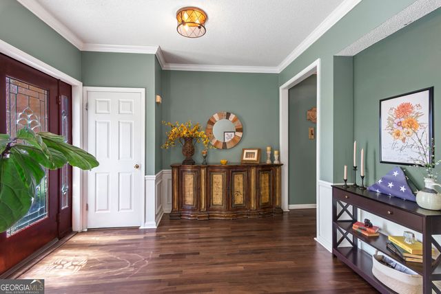 1335 Lyndhurst Way, Roswell, GA 30075
