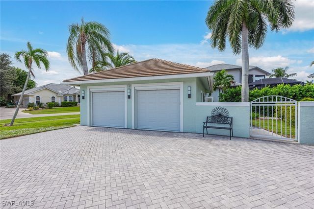 200 N Barfield DR, Marco Island, FL 34145