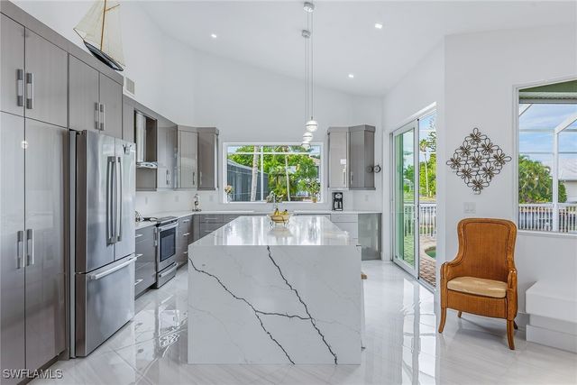 200 N Barfield DR, Marco Island, FL 34145