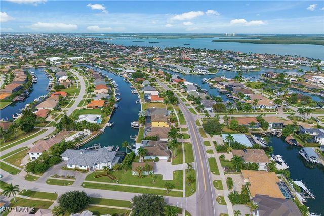 200 N Barfield DR, Marco Island, FL 34145