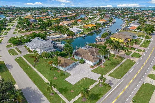 200 N Barfield DR, Marco Island, FL 34145