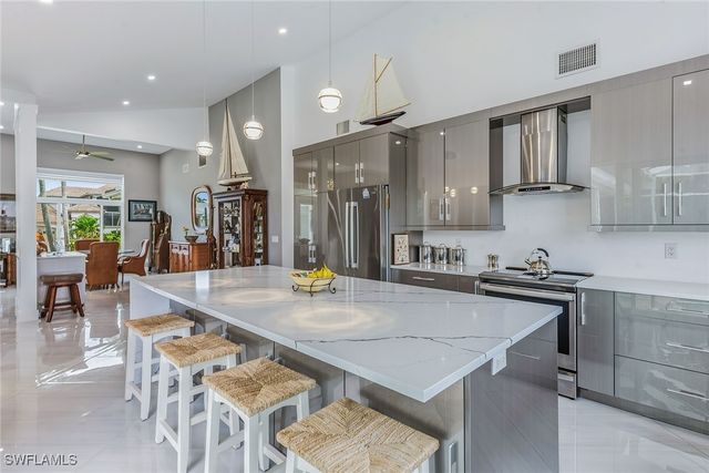 200 N Barfield DR, Marco Island, FL 34145