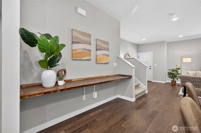 1078 Cabin Creek Lane SW, Issaquah, WA 98027