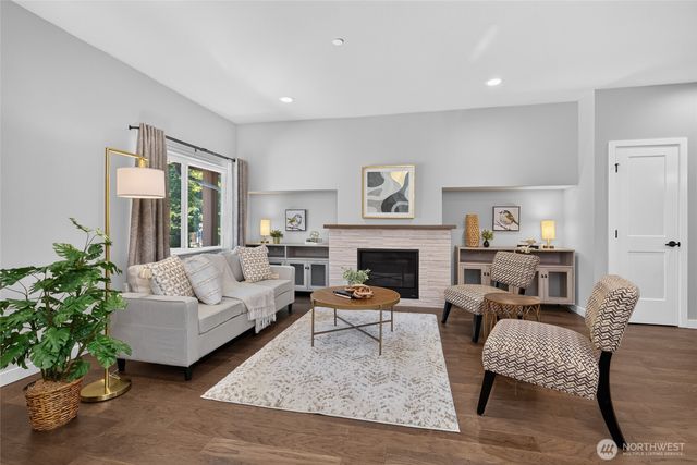 1078 Cabin Creek Lane SW, Issaquah, WA 98027