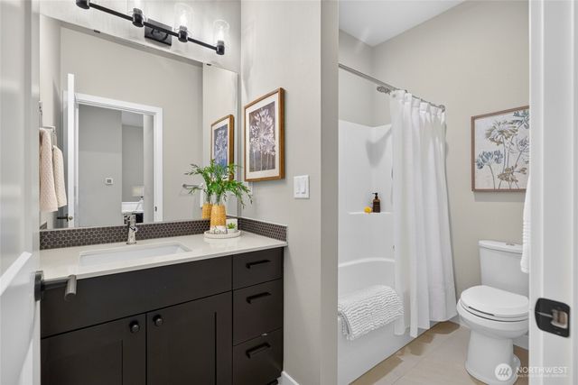 1078 Cabin Creek Lane SW, Issaquah, WA 98027