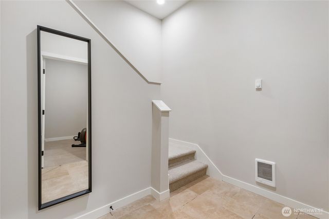 1078 Cabin Creek Lane SW, Issaquah, WA 98027