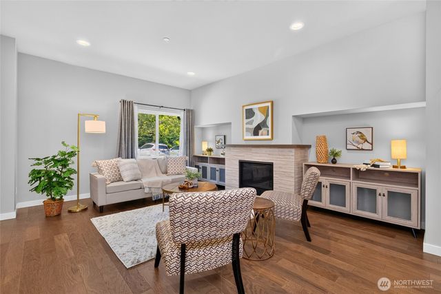 1078 Cabin Creek Lane SW, Issaquah, WA 98027