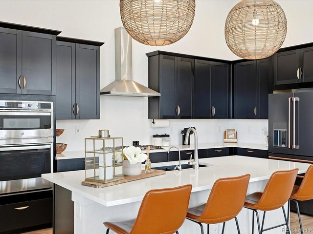 3268 Carabiner Street, Castle Rock, CO 80108