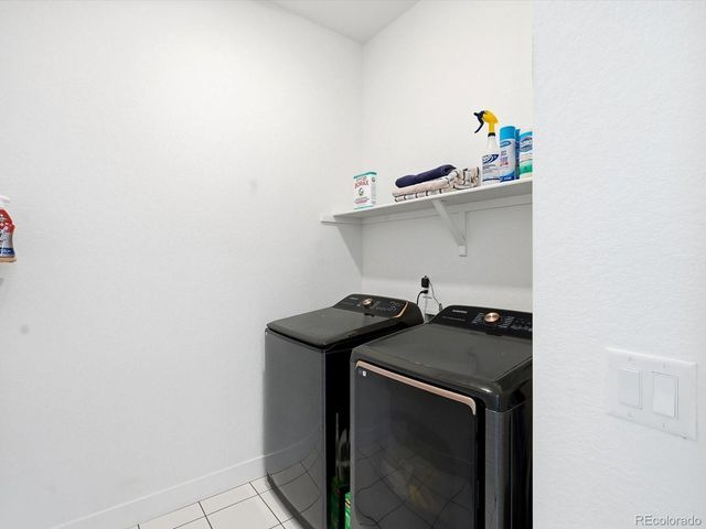 3268 Carabiner Street, Castle Rock, CO 80108