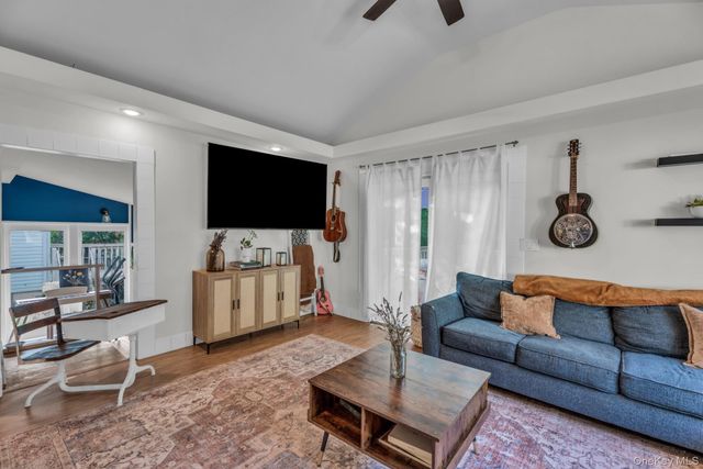 64 Sally Lane, Ridge, NY 11961