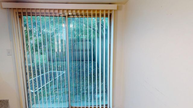 4083 Appleby Lane, Richton Park, IL 60471