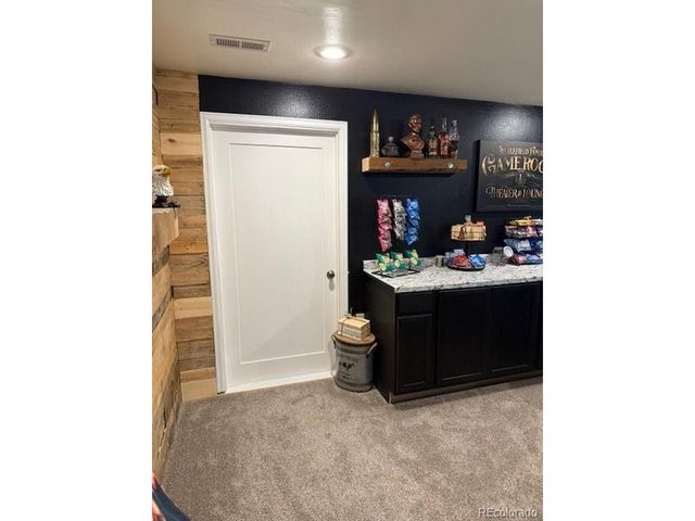 45523 Sun Country Dr, Elizabeth, CO 80107