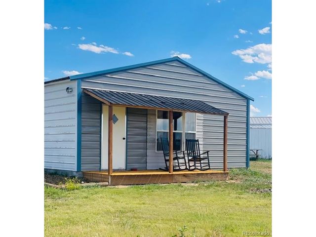 45523 Sun Country Dr, Elizabeth, CO 80107