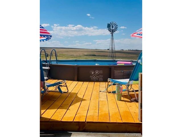 45523 Sun Country Dr, Elizabeth, CO 80107