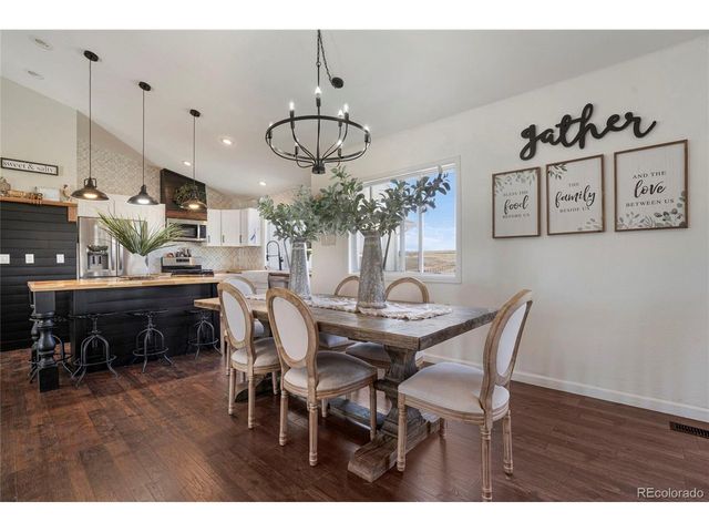 45523 Sun Country Dr, Elizabeth, CO 80107