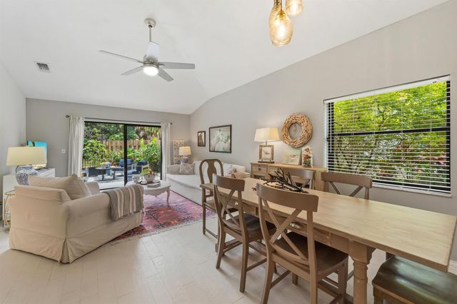5137 THYME Drive, Palm Beach Gardens, FL 33418