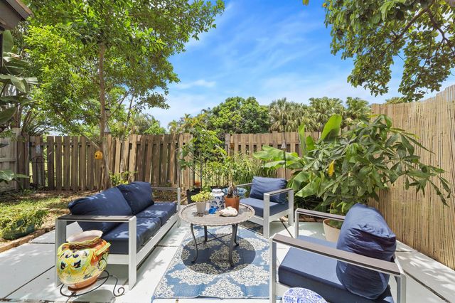 5137 THYME Drive, Palm Beach Gardens, FL 33418