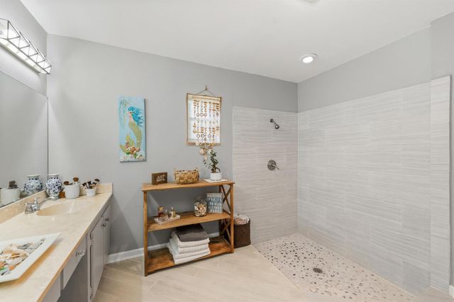 5137 THYME Drive, Palm Beach Gardens, FL 33418