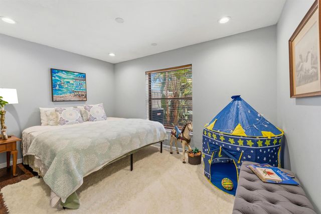 5137 THYME Drive, Palm Beach Gardens, FL 33418