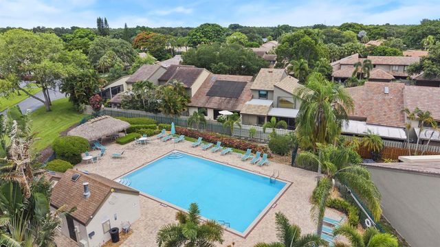 5137 THYME Drive, Palm Beach Gardens, FL 33418