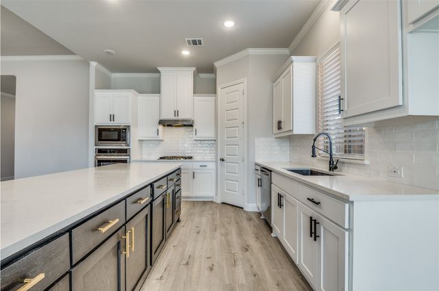 5208 Vista Lago Way, Mansfield, TX 76063