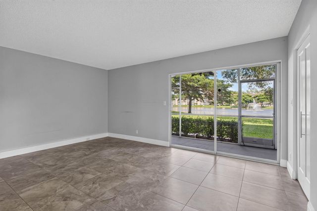 1804 ELEUTHERA Point J1, Coconut Creek, FL 33066